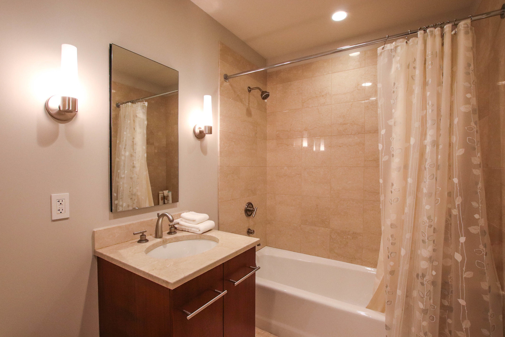 401 N WABASH Avenue Unit: 47I