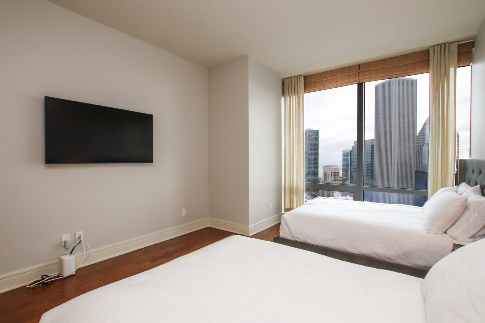 401 N WABASH Avenue Unit: 47I