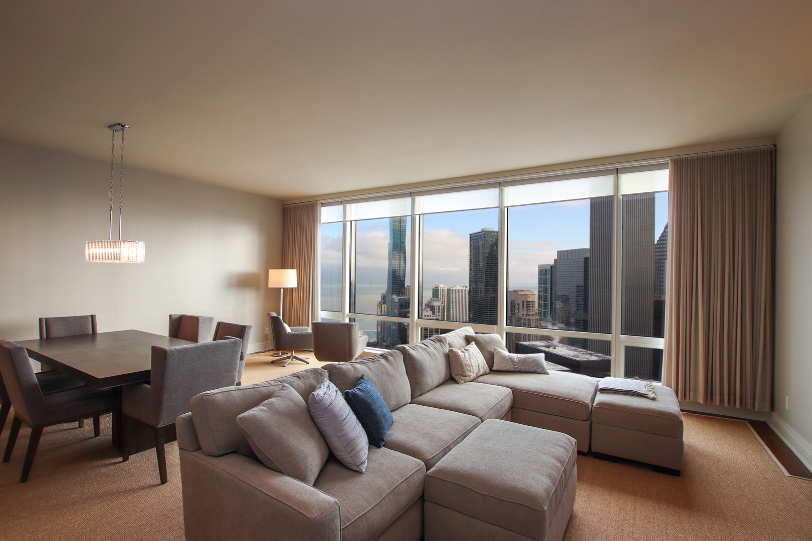 401 N WABASH Avenue Unit: 47I