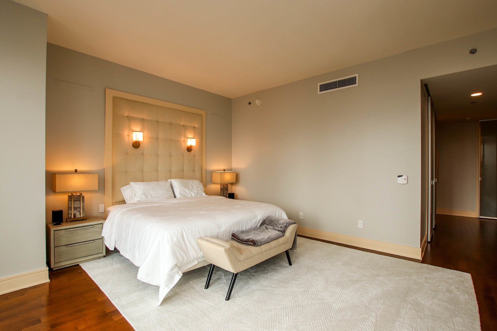 401 N WABASH Avenue Unit: 47I