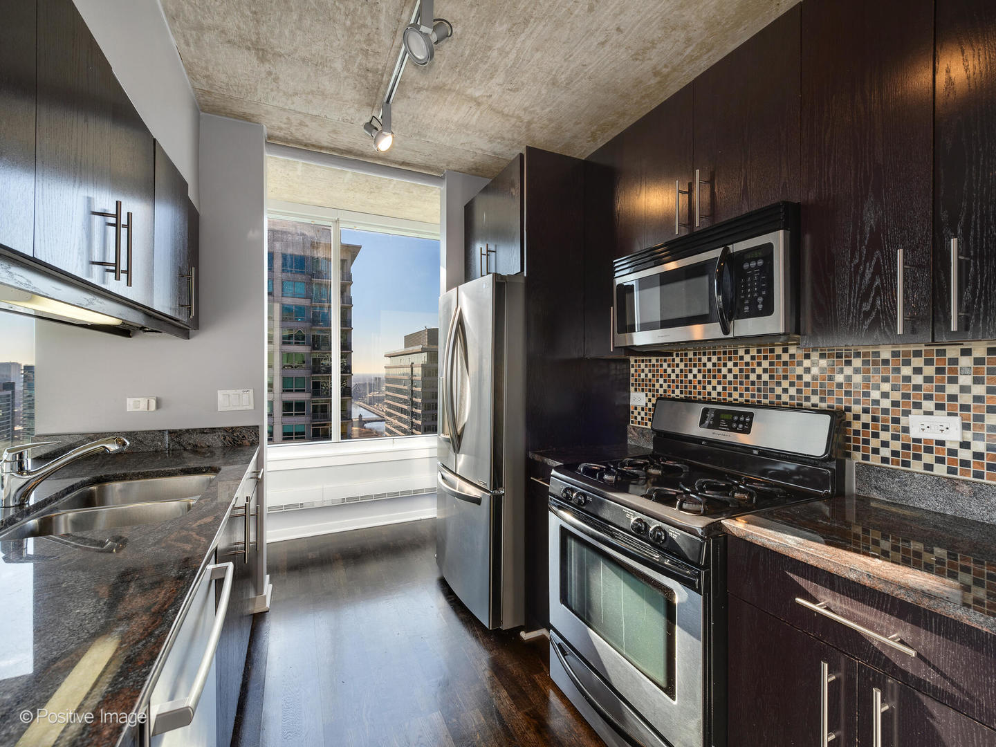 611 S Wells Street Unit: 2907