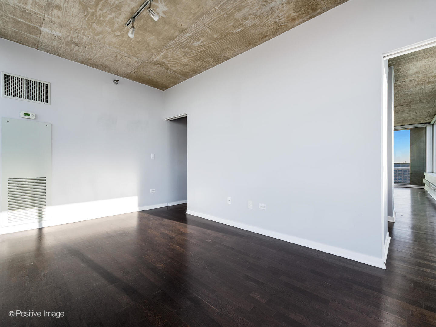 611 S Wells Street Unit: 2907