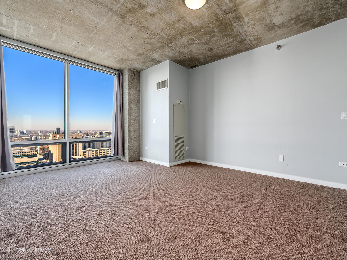 611 S Wells Street Unit: 2907