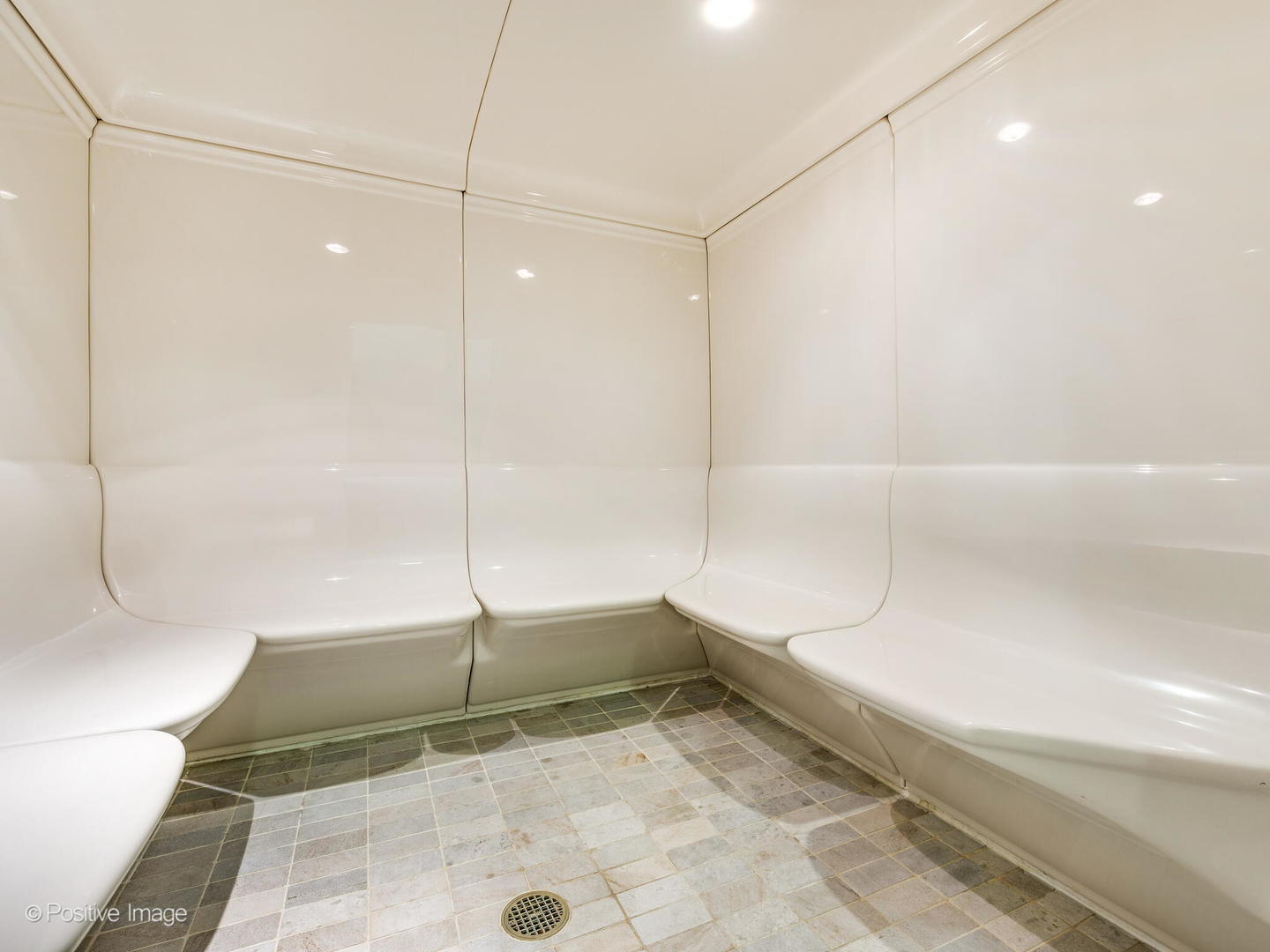 611 S Wells Street Unit: 2907