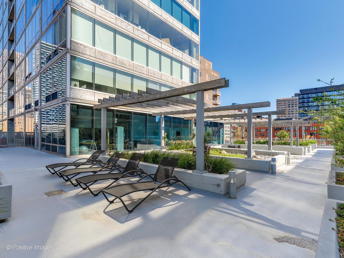 611 S Wells Street Unit: 2907