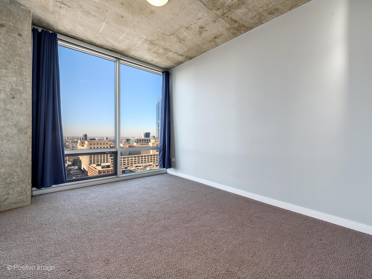 611 S Wells Street Unit: 2907