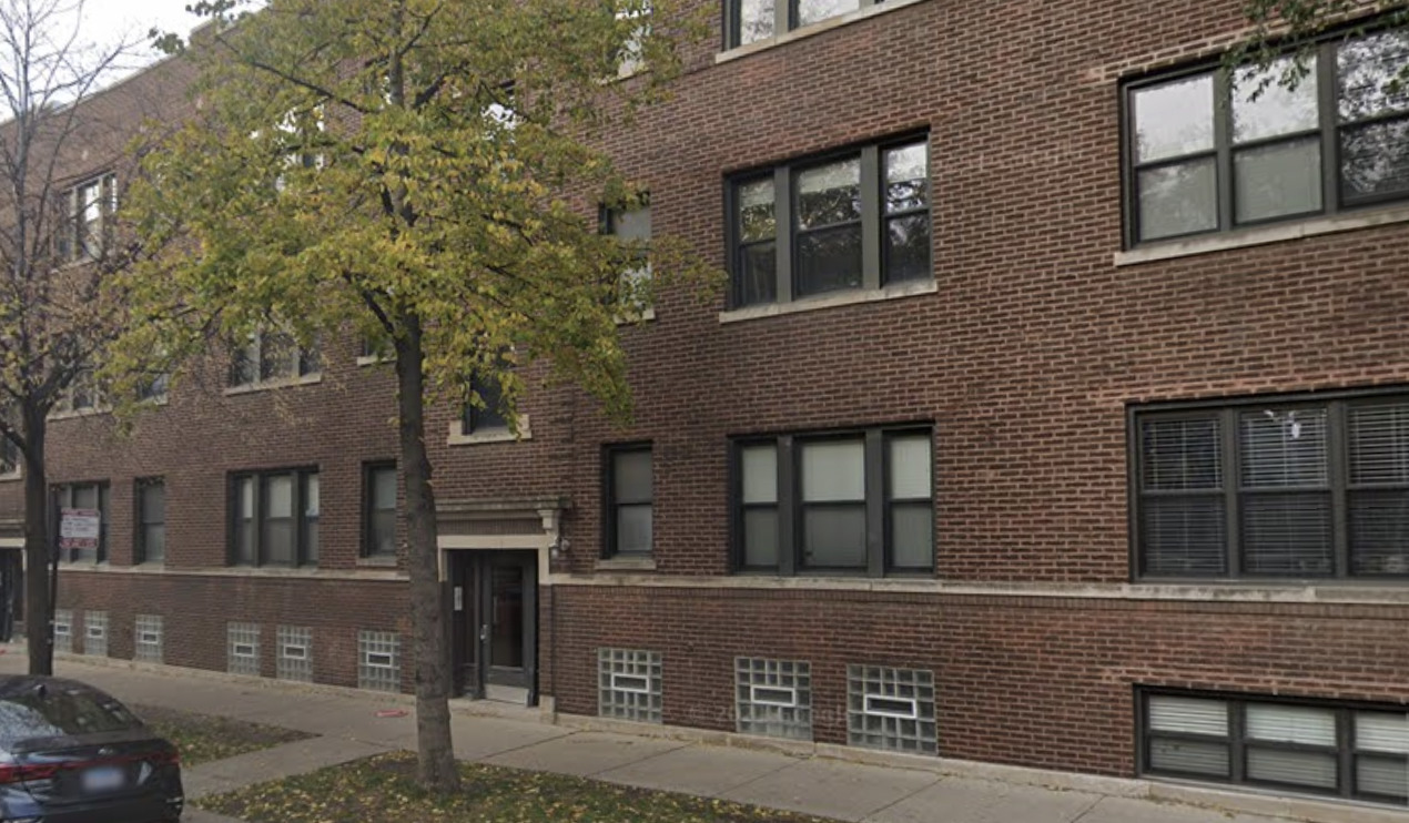 1504 W Roscoe Street Unit: 1W