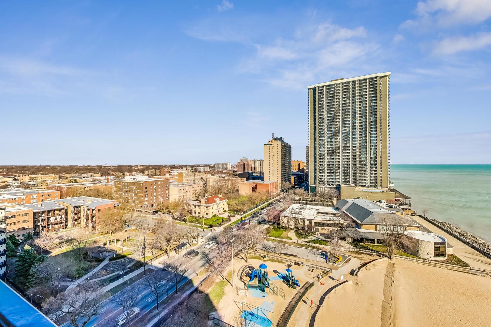 5901 N Sheridan Road Unit: 13F