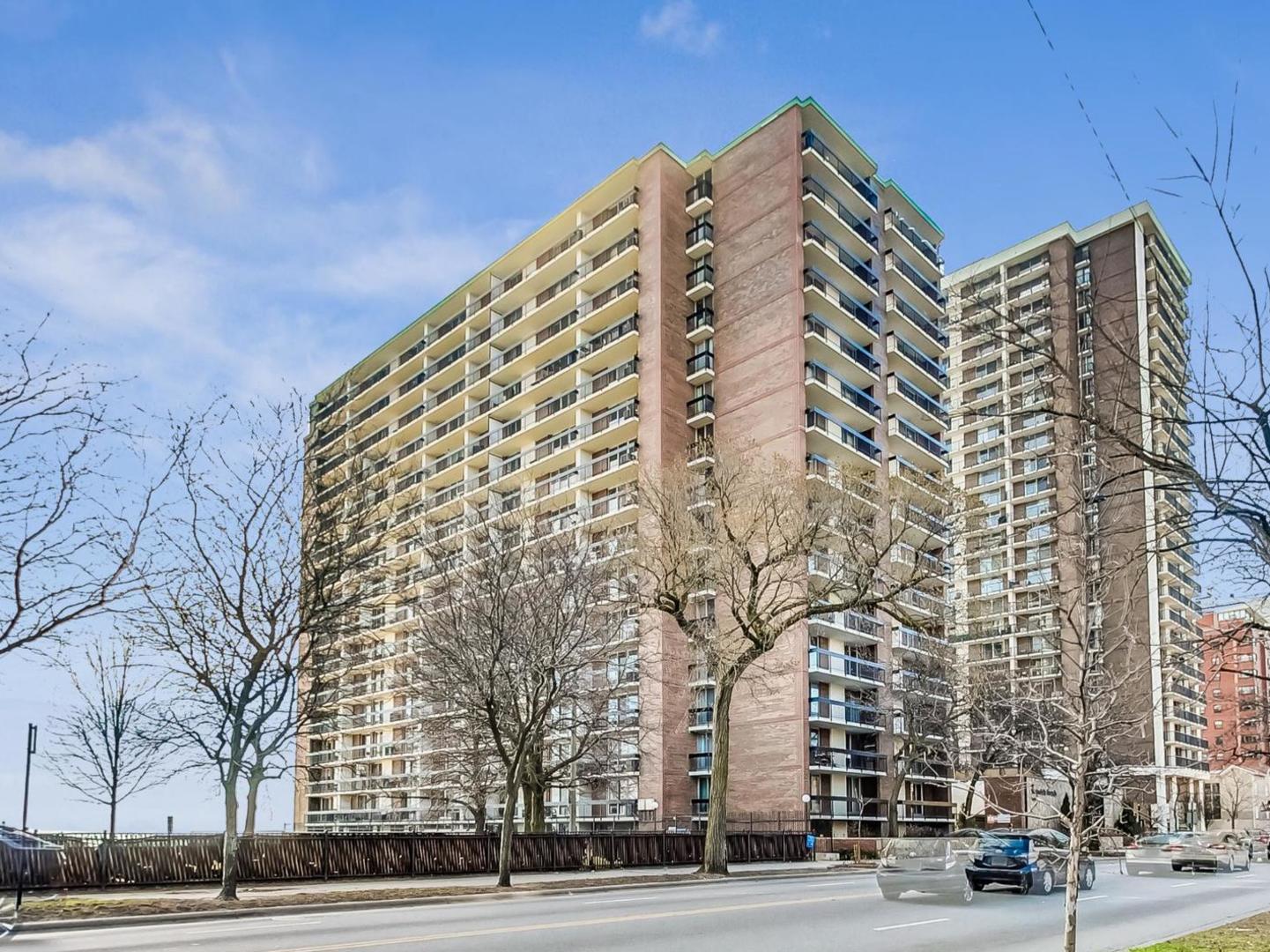5901 N Sheridan Road Unit: 13F