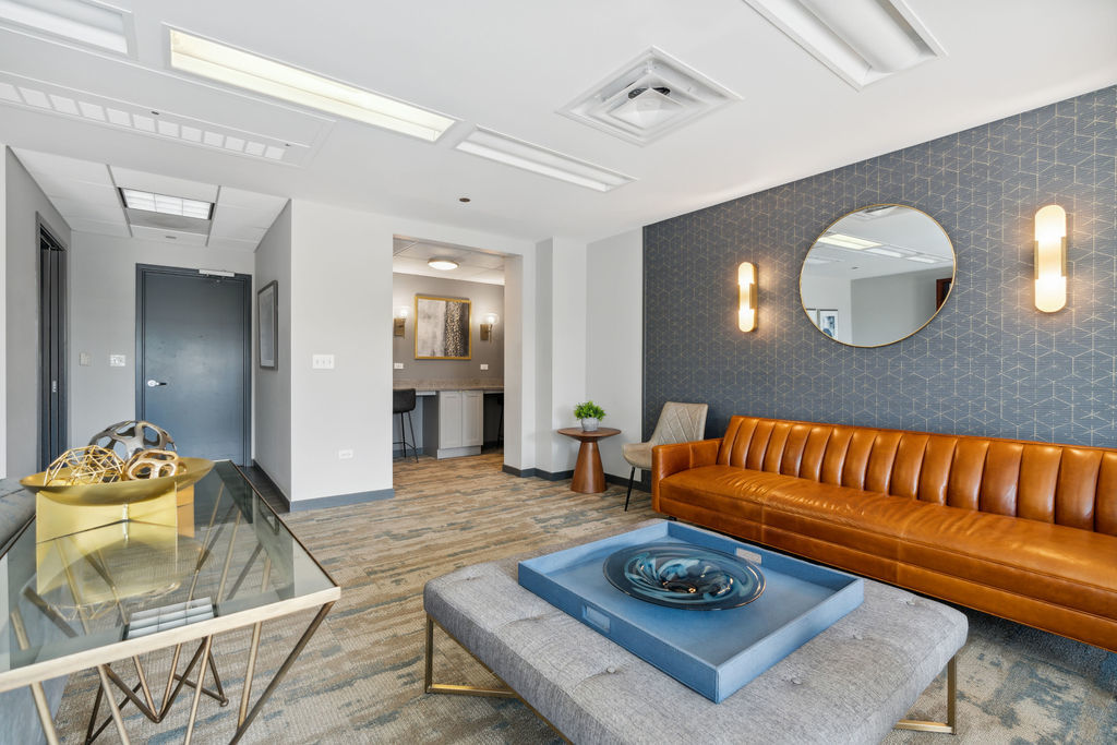 1160 S MICHIGAN Avenue Unit: 3105