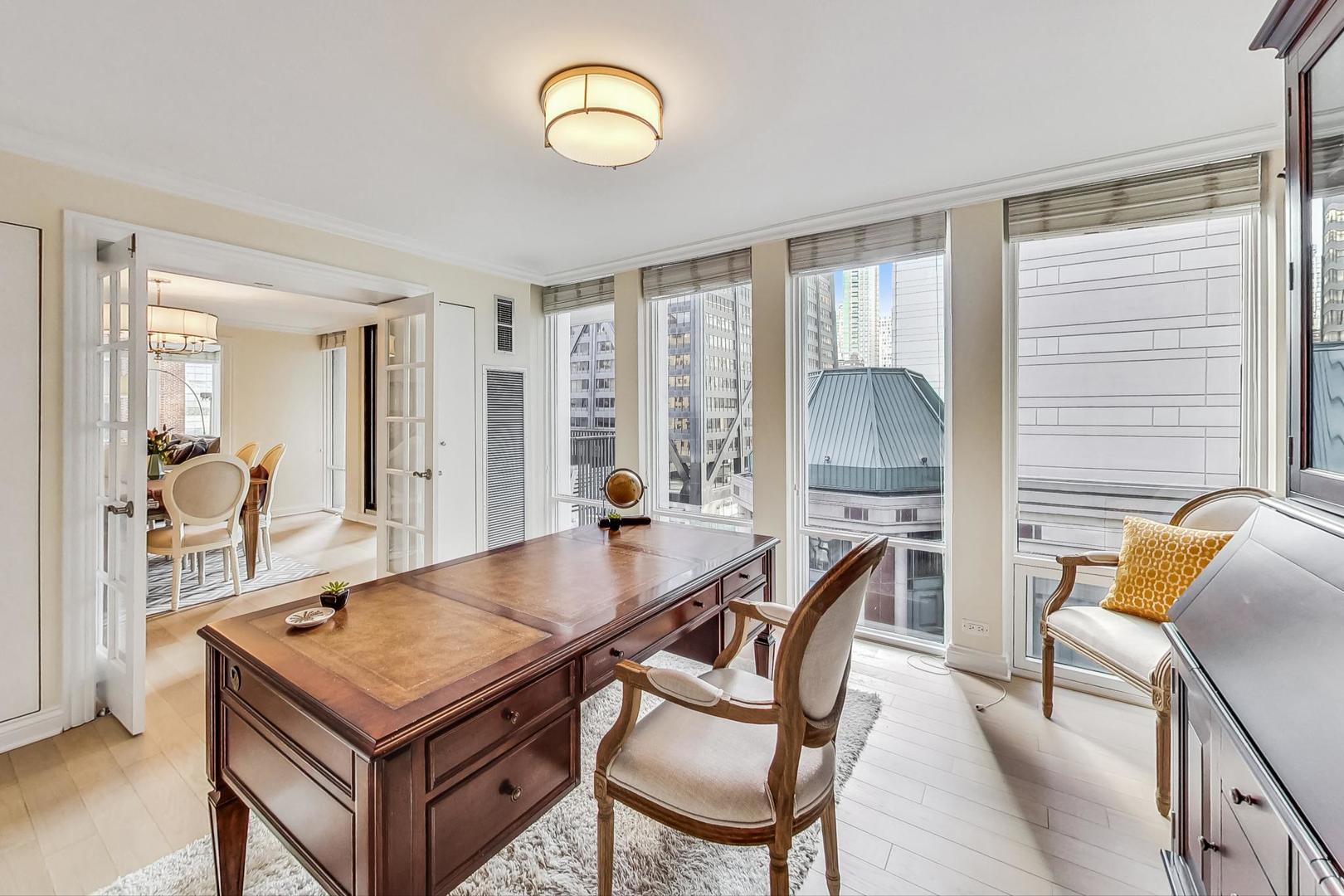 200 E Delaware Place Unit: 7F