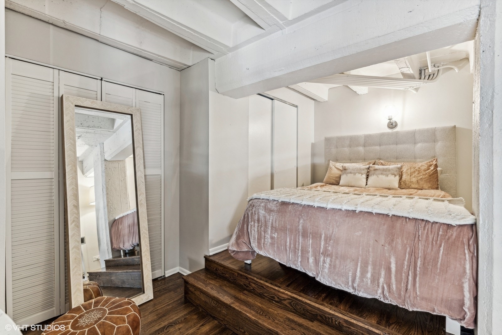 2525 N Sheffield Avenue Unit: 1A