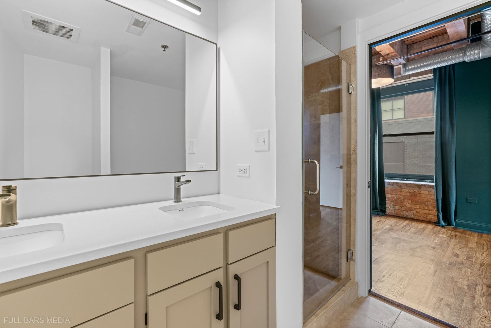 106 N Aberdeen Street Unit: 3H