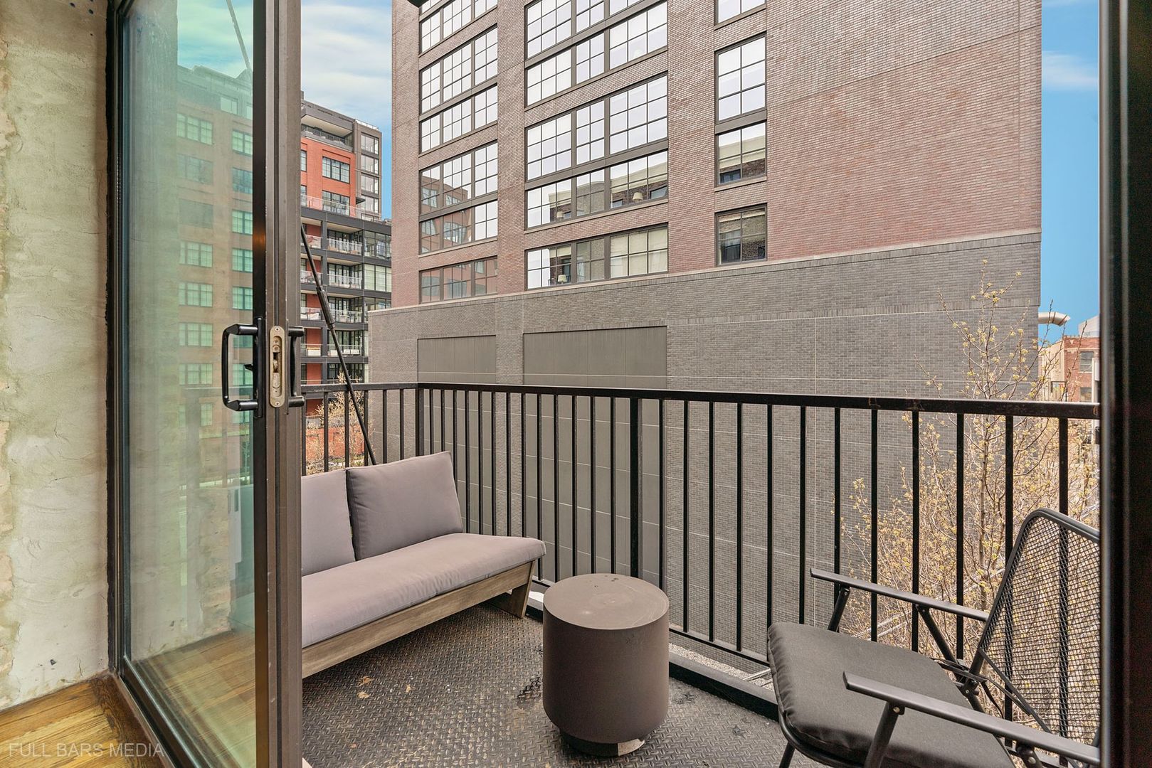 106 N Aberdeen Street Unit: 3H