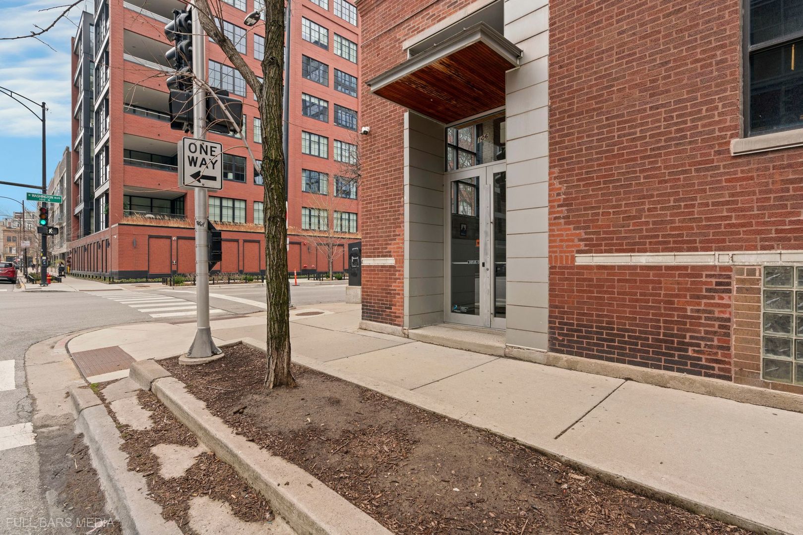 106 N Aberdeen Street Unit: 3H