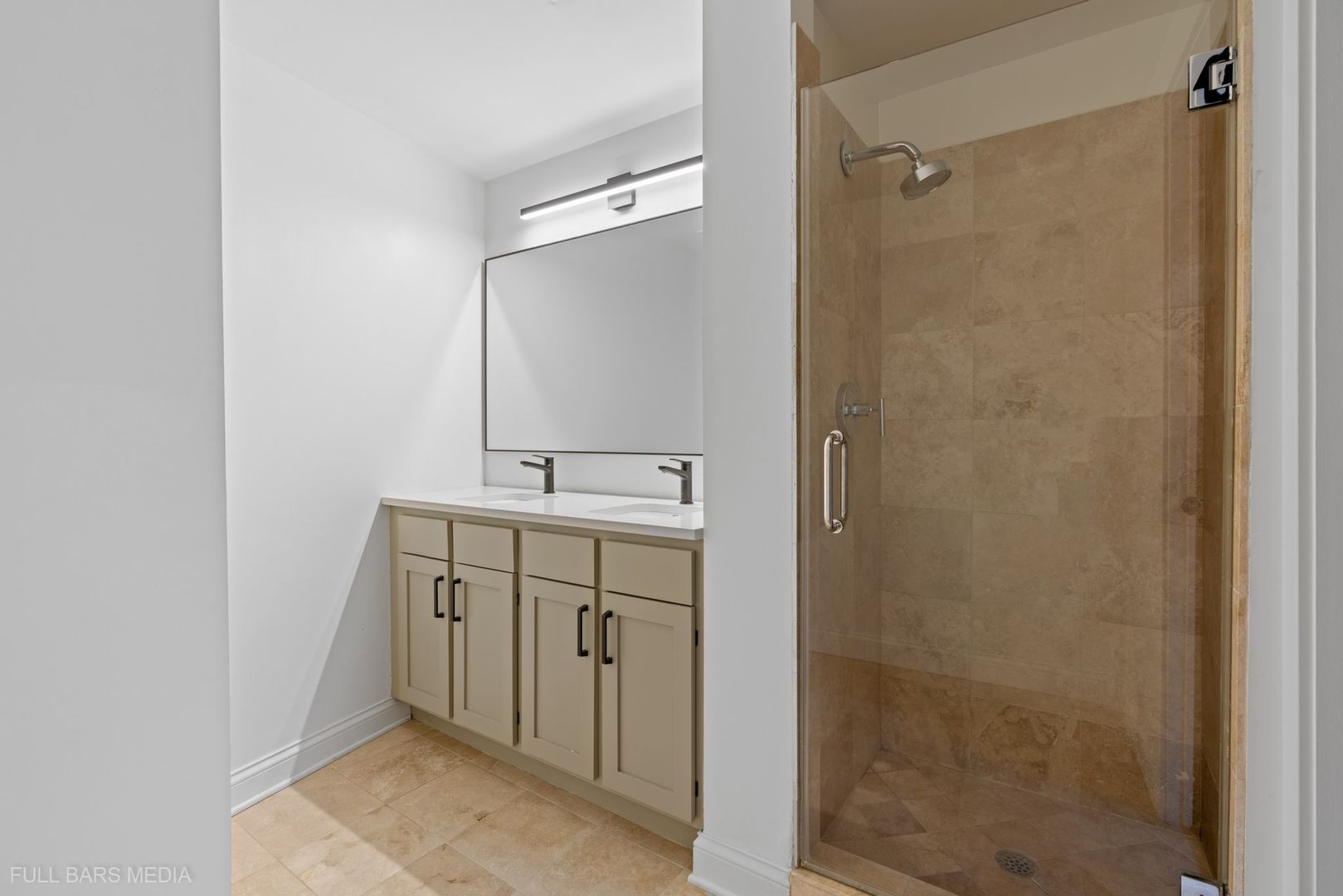 106 N Aberdeen Street Unit: 3H