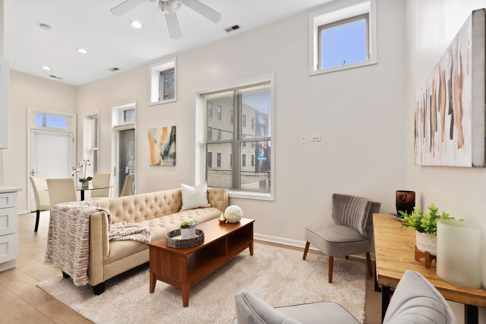 744 N May Street Unit: 202