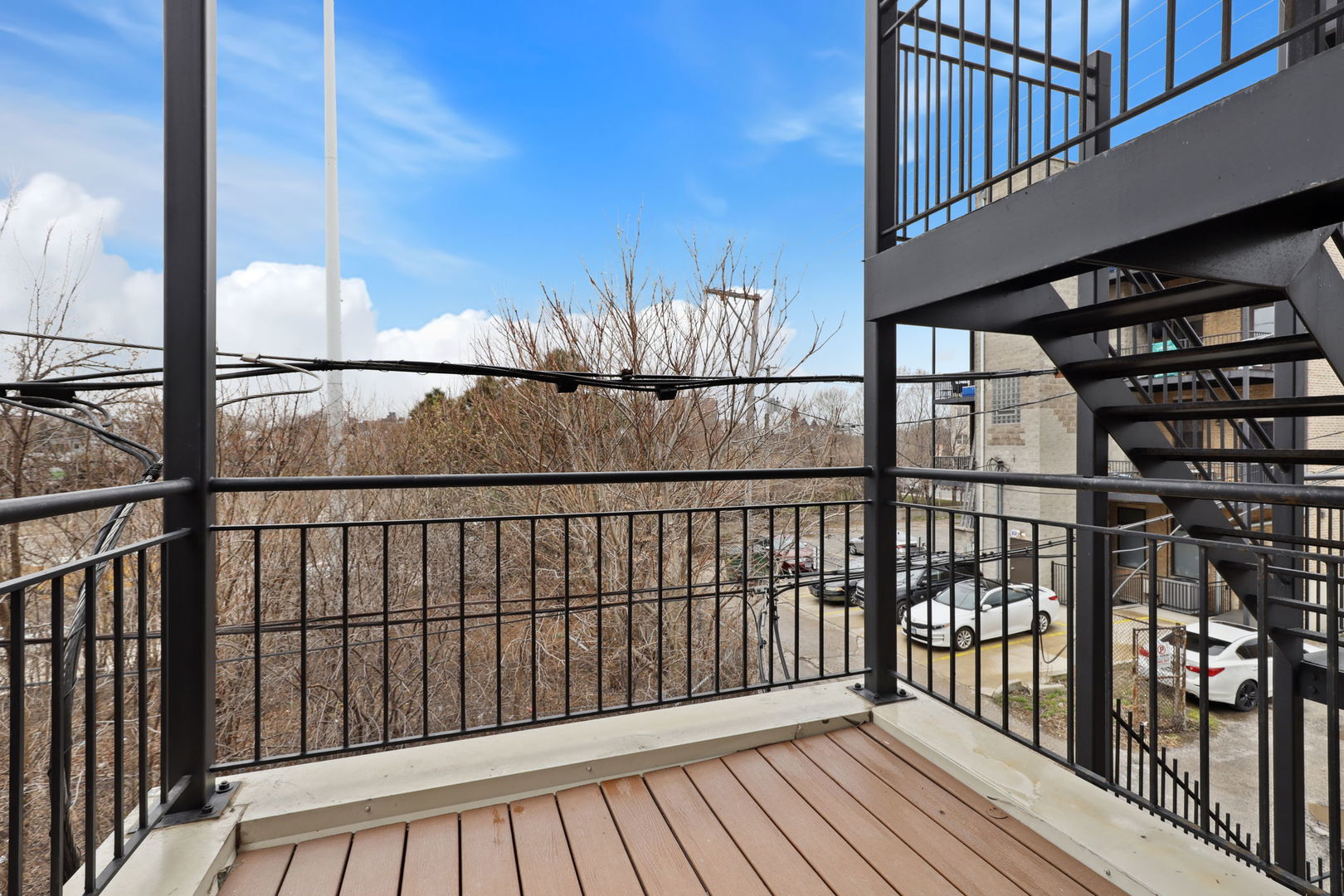 744 N May Street Unit: 202