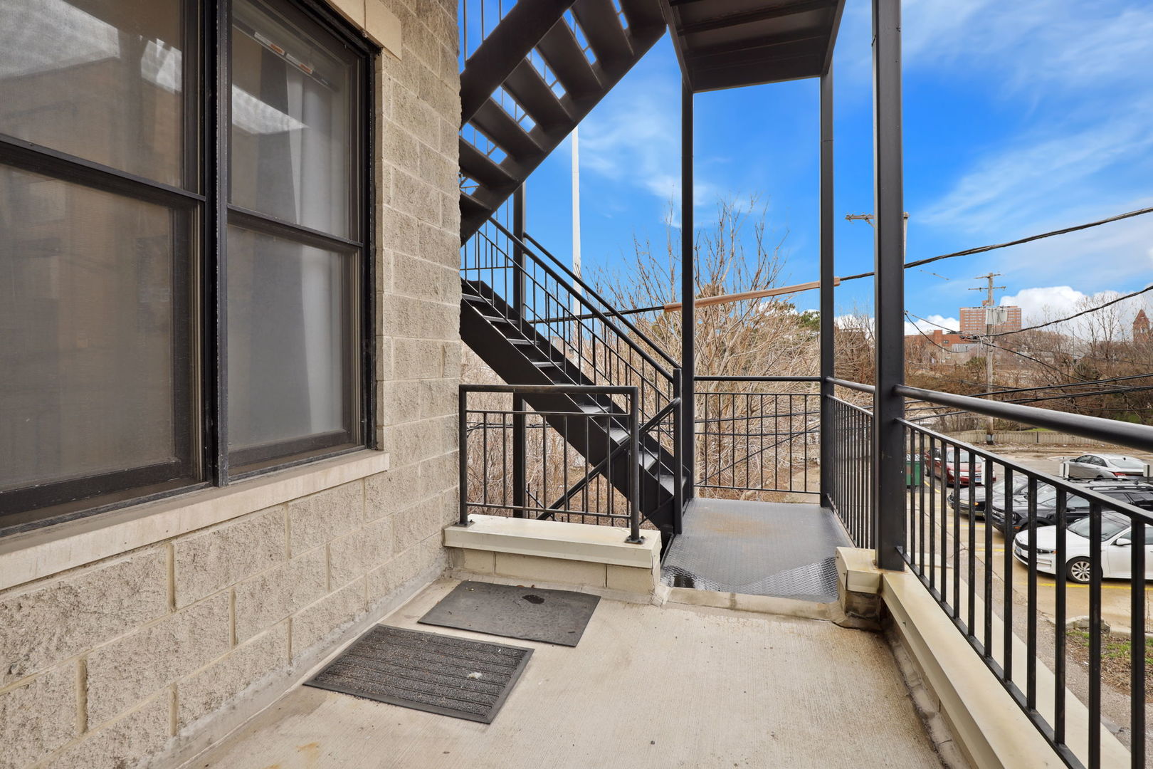 744 N May Street Unit: 202