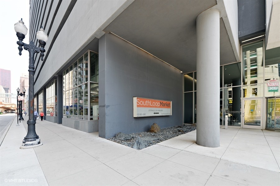 235 W VAN BUREN Street Unit: 4009