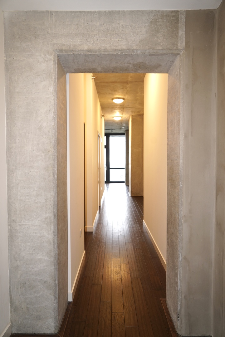 235 W VAN BUREN Street Unit: 4009