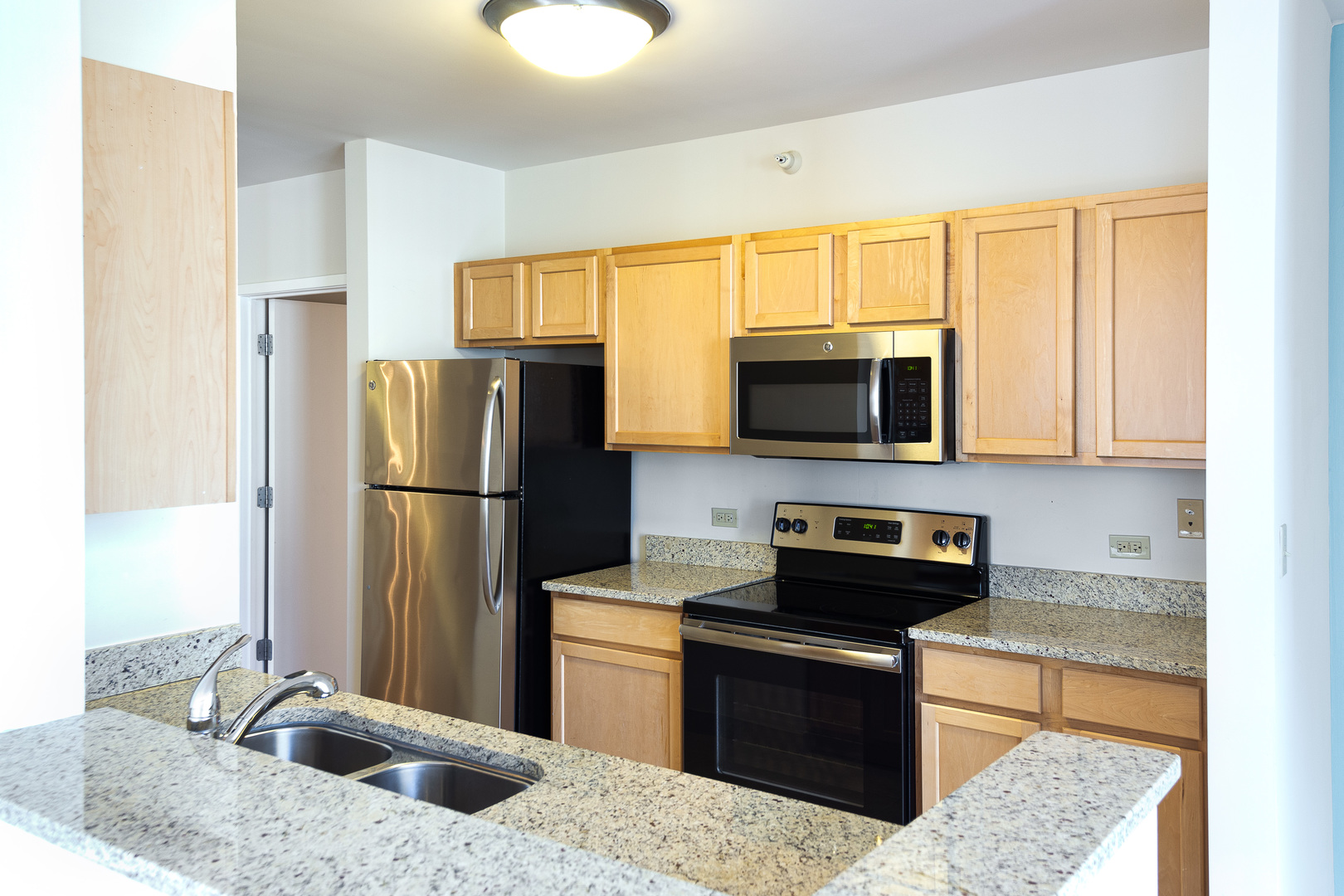 222 N Columbus Drive Unit: 2108