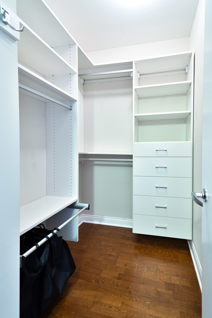 222 N Columbus Drive Unit: 2108