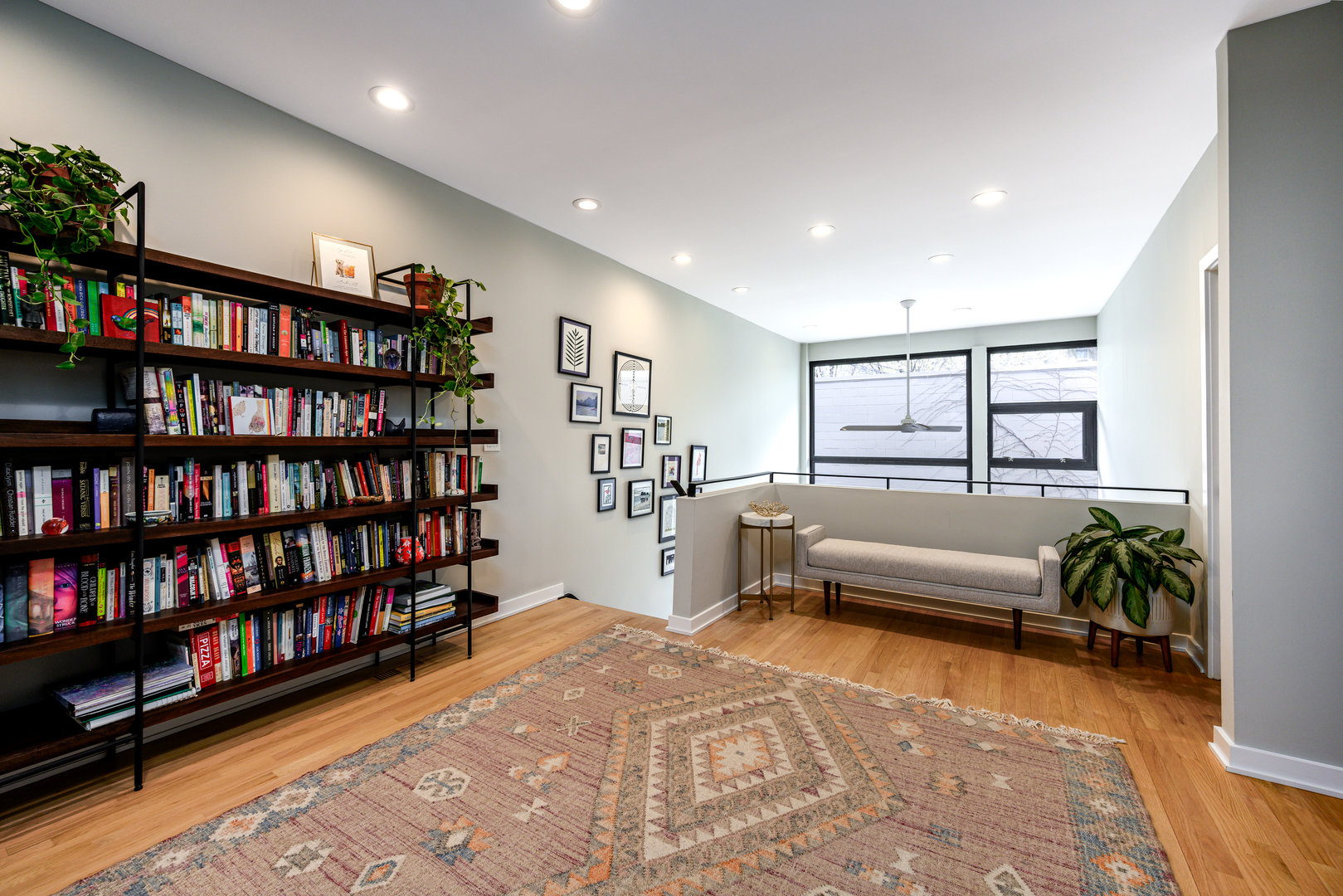 919 N Wolcott Avenue Unit: 104