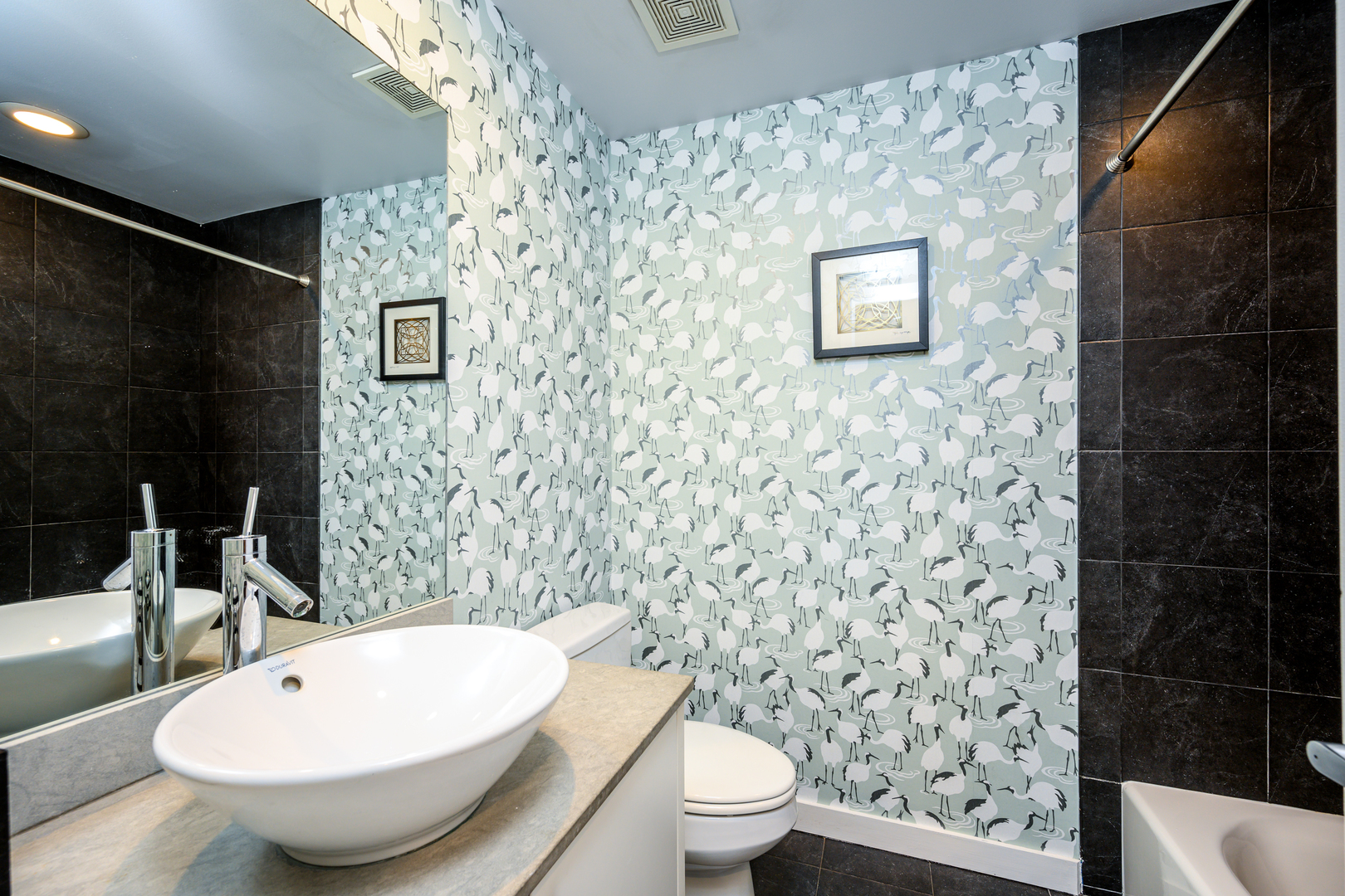 919 N Wolcott Avenue Unit: 104