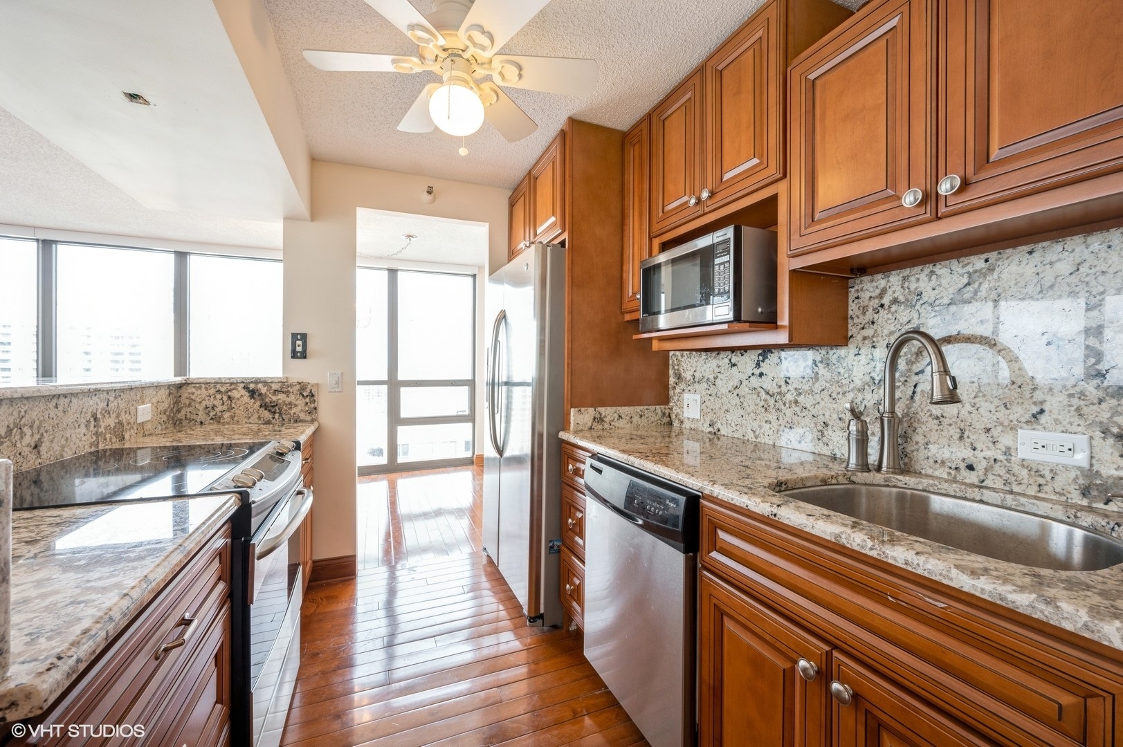 10 E ONTARIO Street Unit: 4606