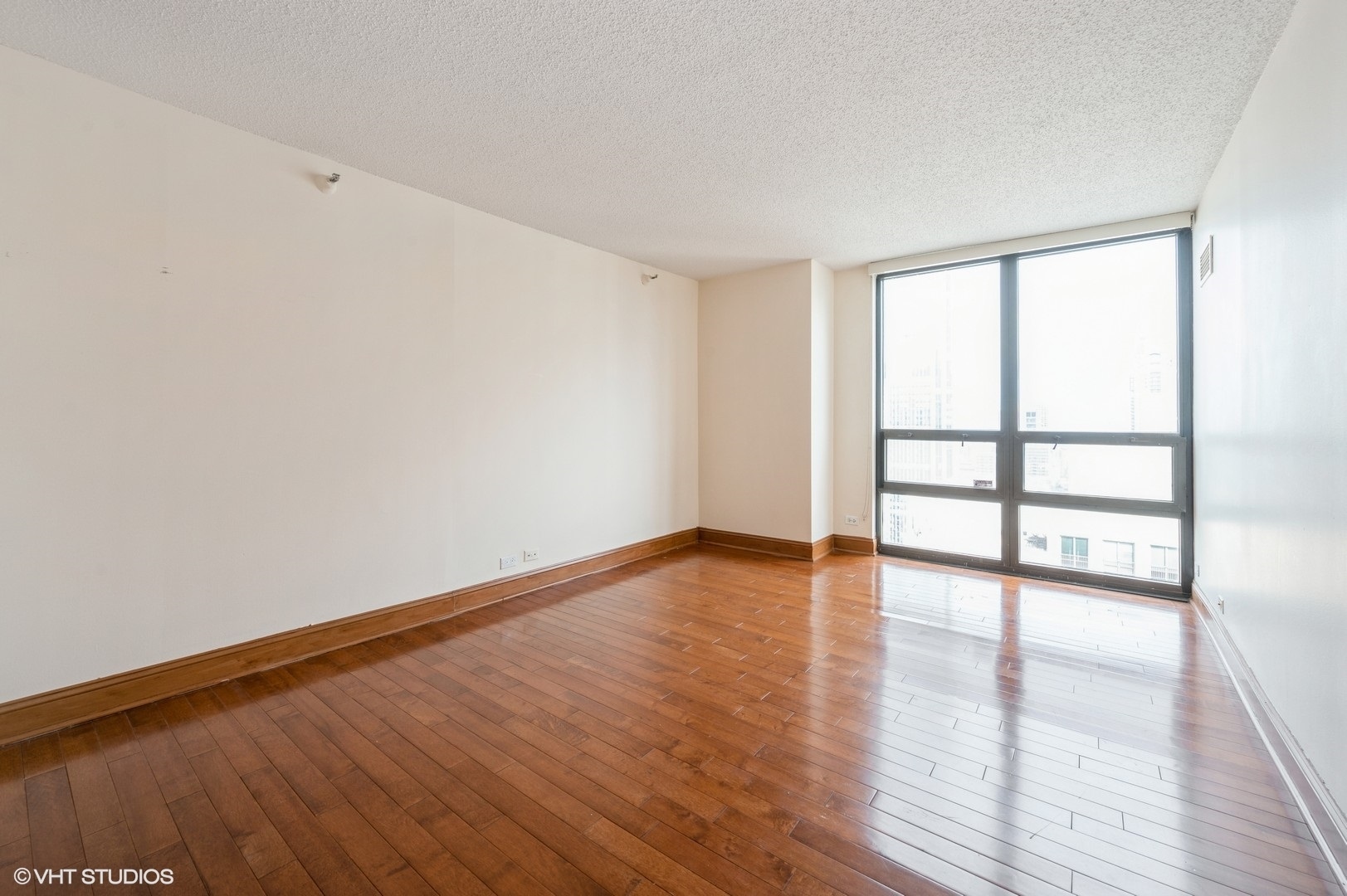 10 E ONTARIO Street Unit: 4606