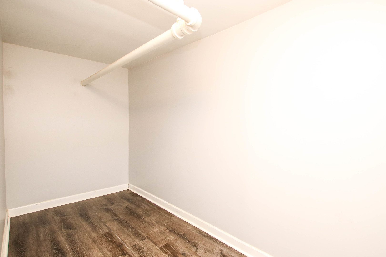 5922 N Magnolia Avenue Unit: 1S