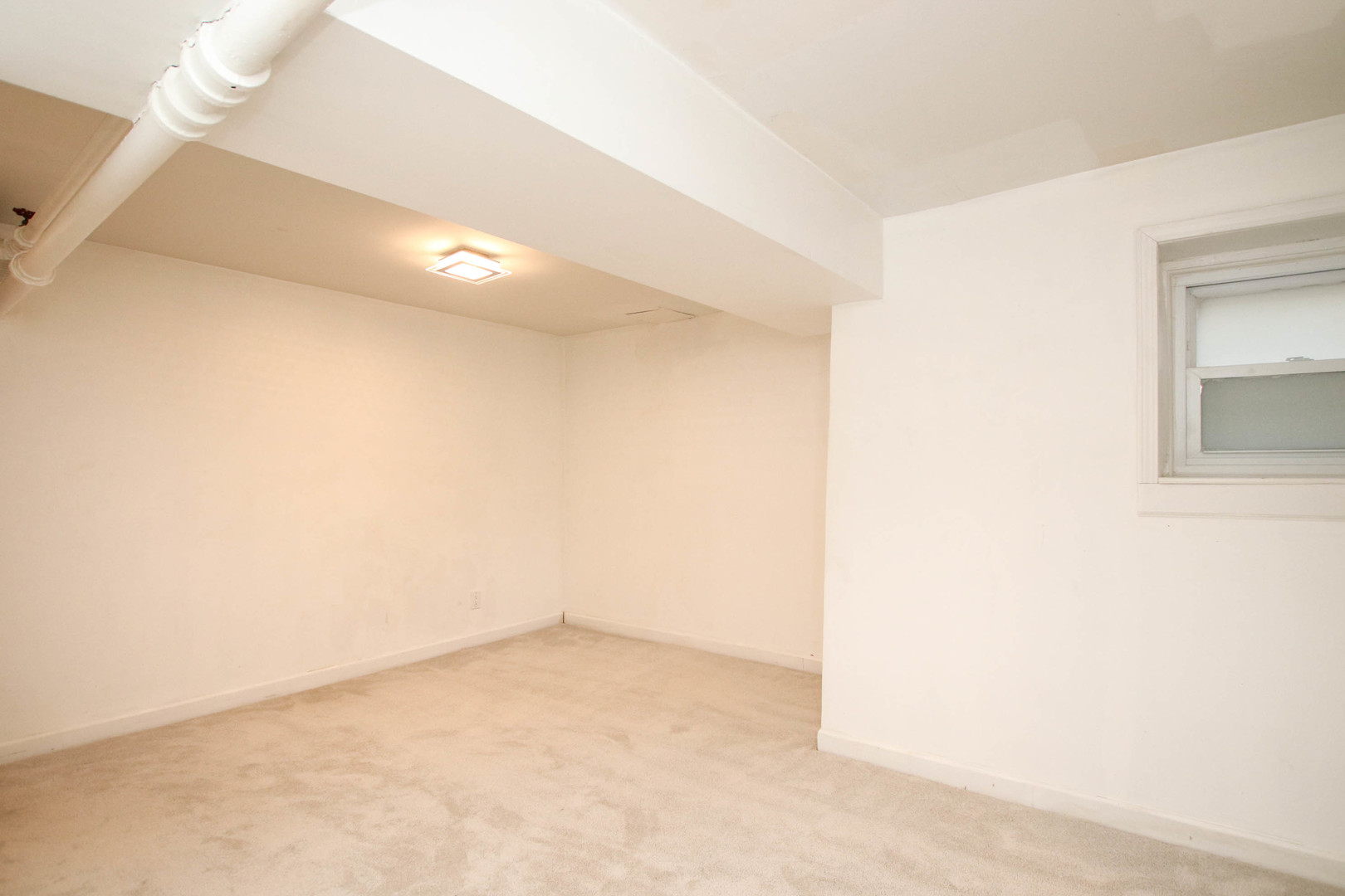 5922 N Magnolia Avenue Unit: 1S