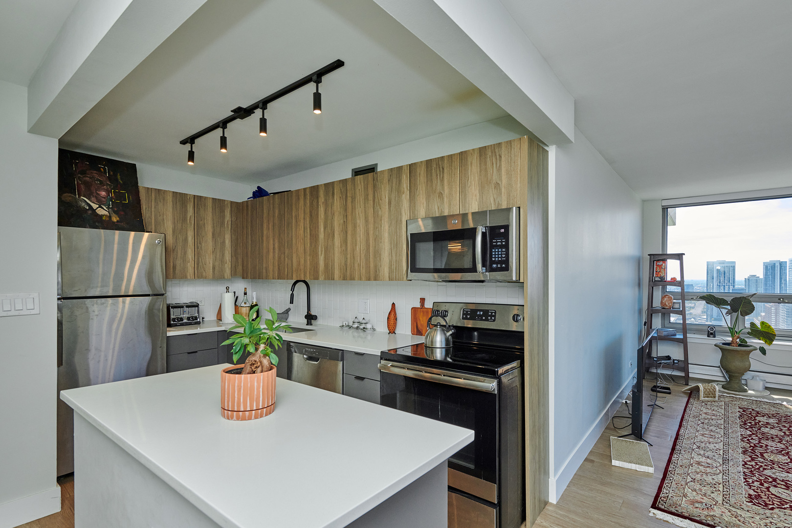 440 N Wabash Avenue Unit: 4004
