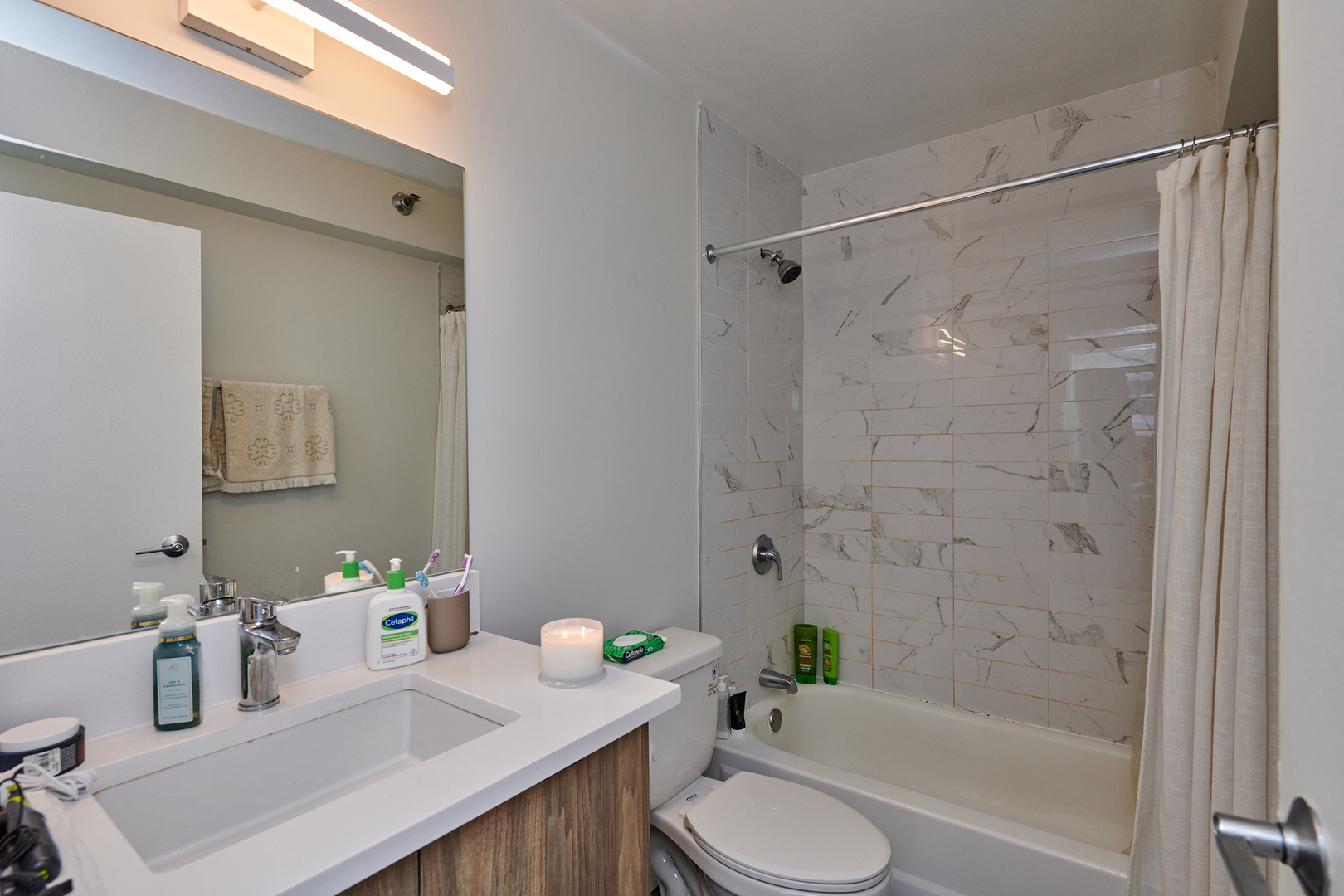 440 N Wabash Avenue Unit: 4004