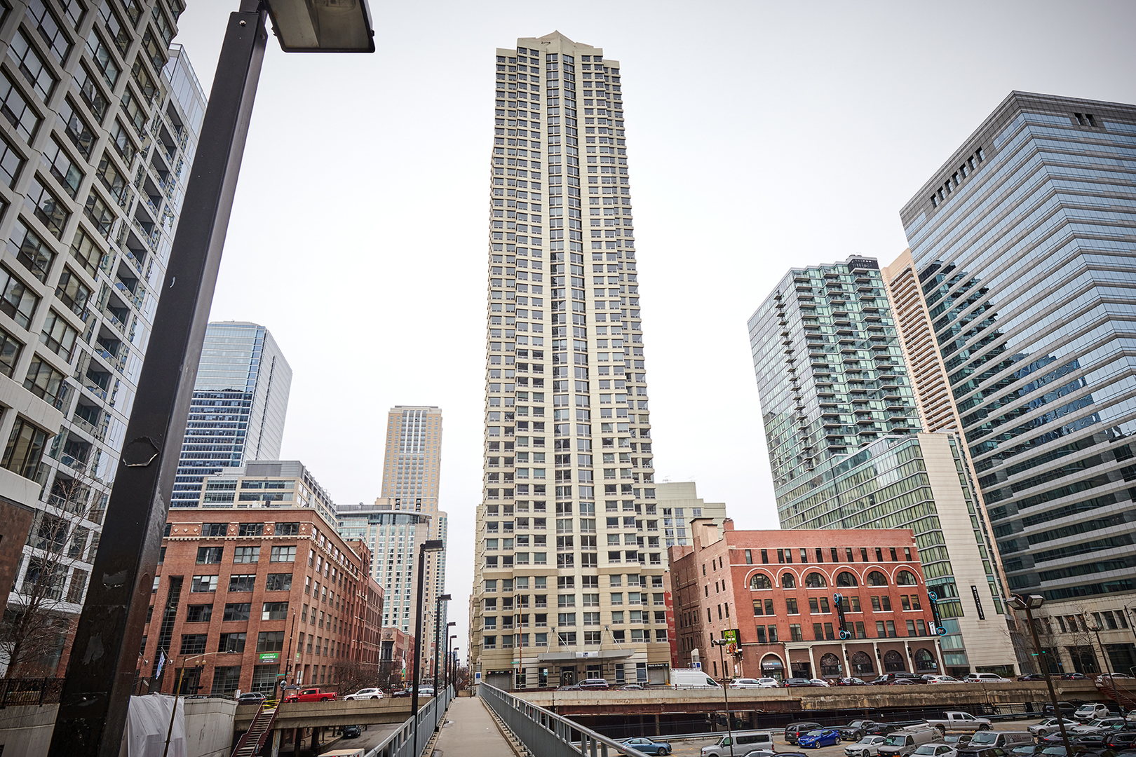 440 N Wabash Avenue Unit: 4004