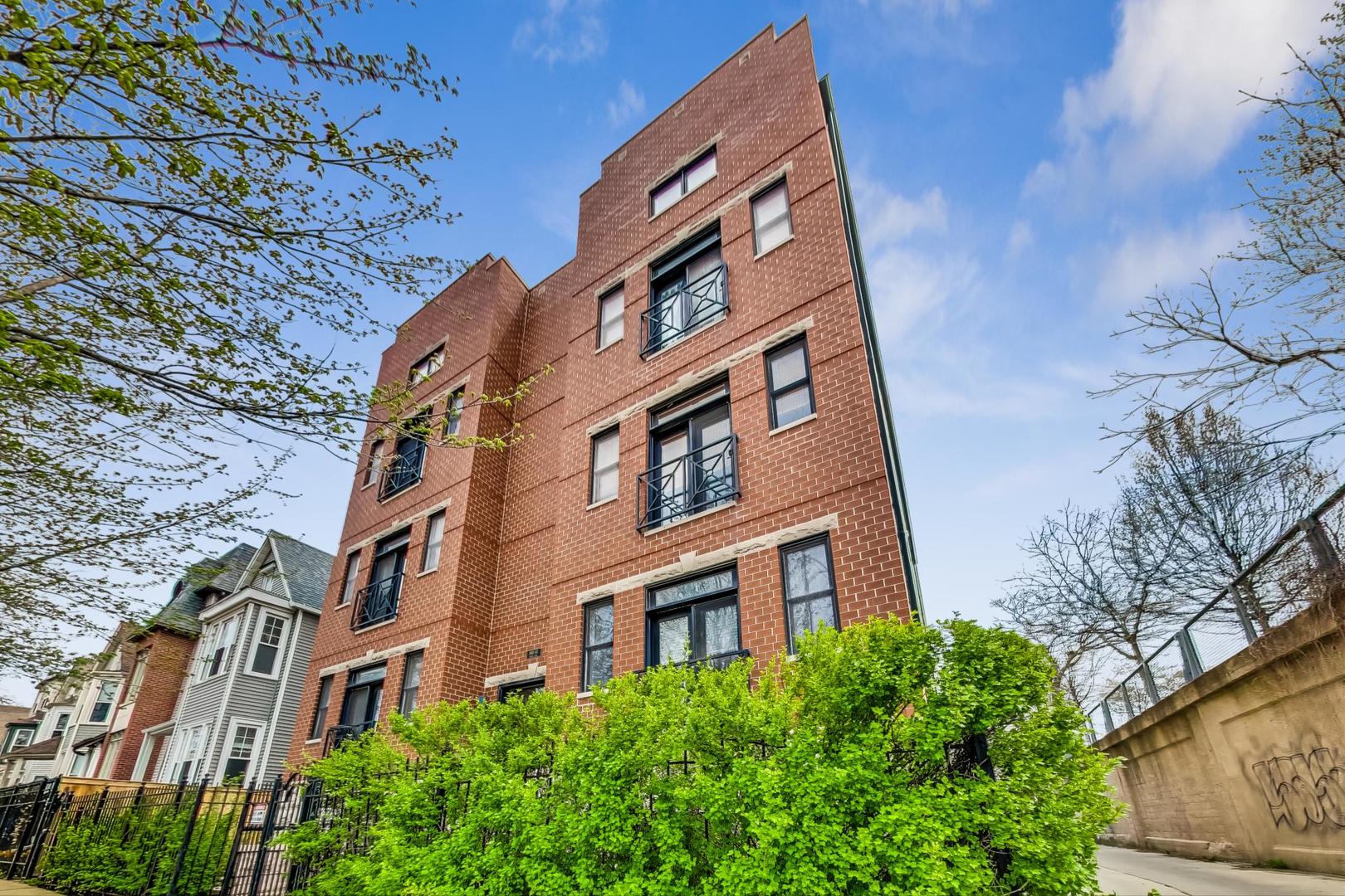 1803 N Kedzie Avenue Unit: 3