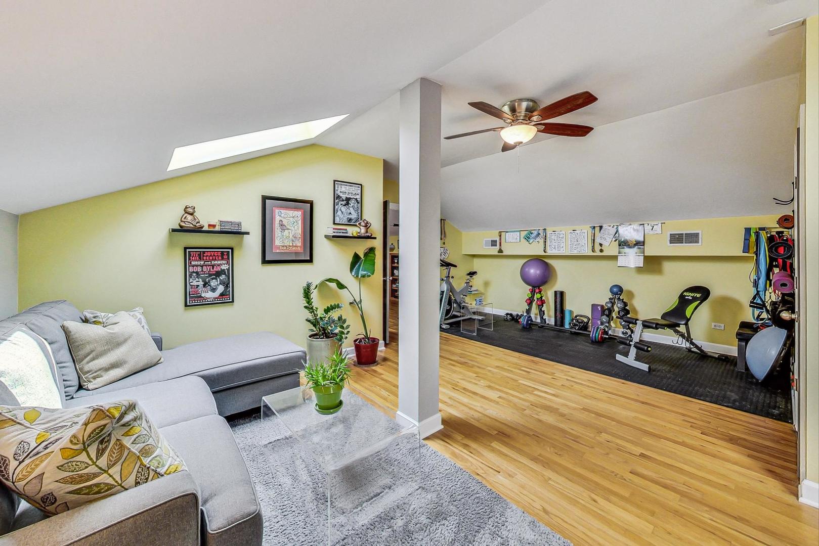 1803 N Kedzie Avenue Unit: 3