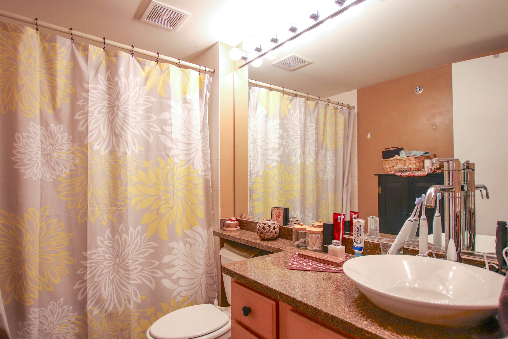 500 S CLINTON Street Unit: 311