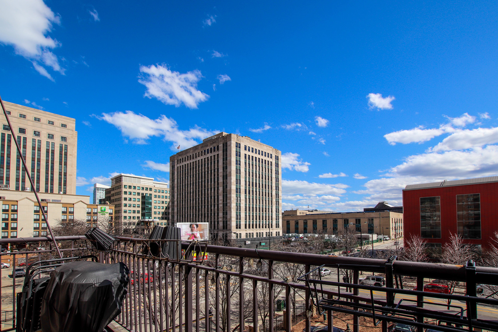 500 S CLINTON Street Unit: 311