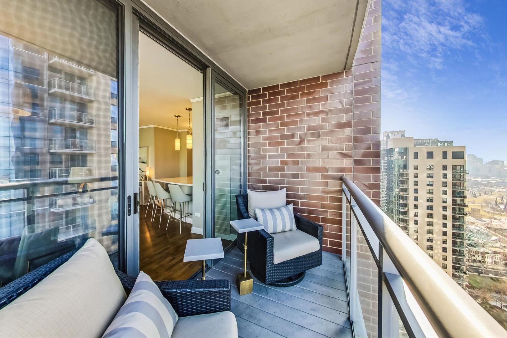 450 E WATERSIDE Drive Unit: 2409
