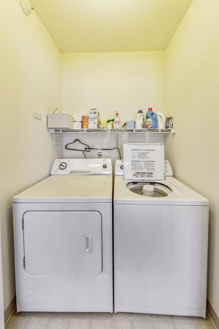 450 E WATERSIDE Drive Unit: 2409