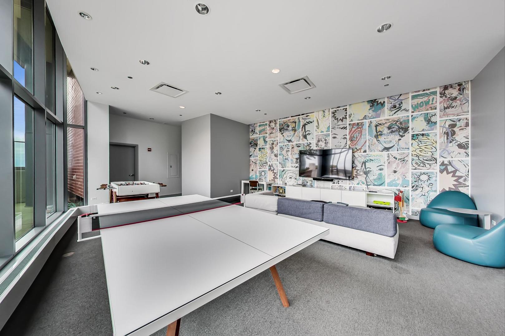 450 E WATERSIDE Drive Unit: 2409