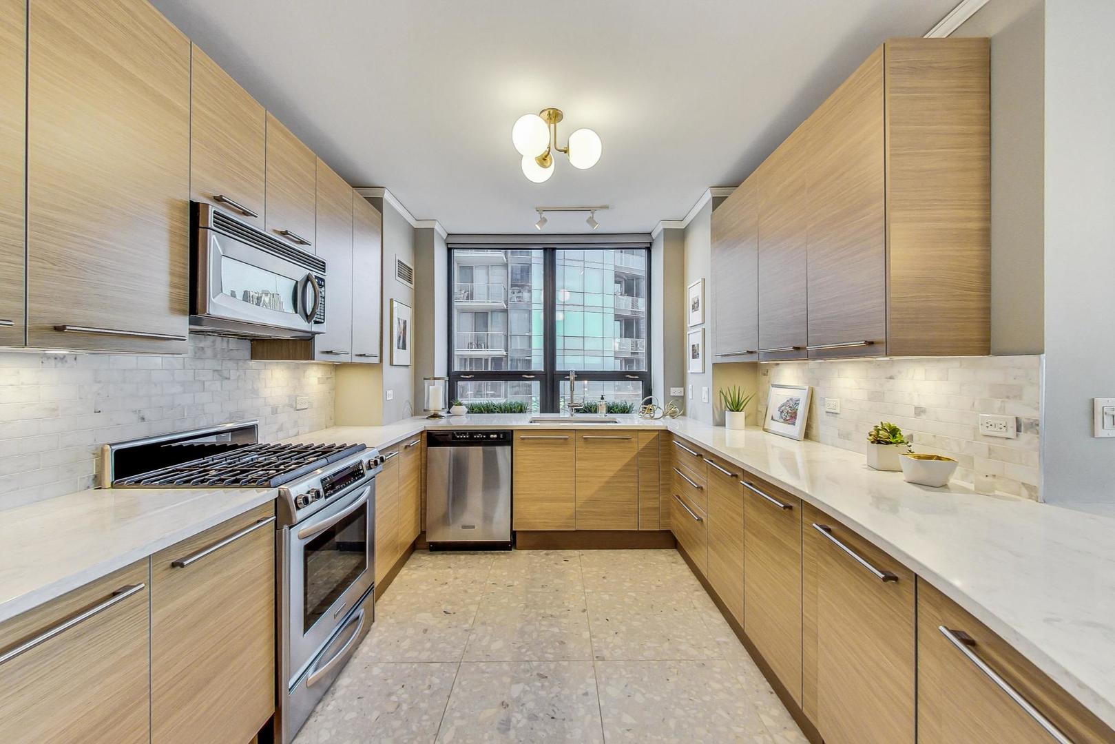 450 E WATERSIDE Drive Unit: 2409