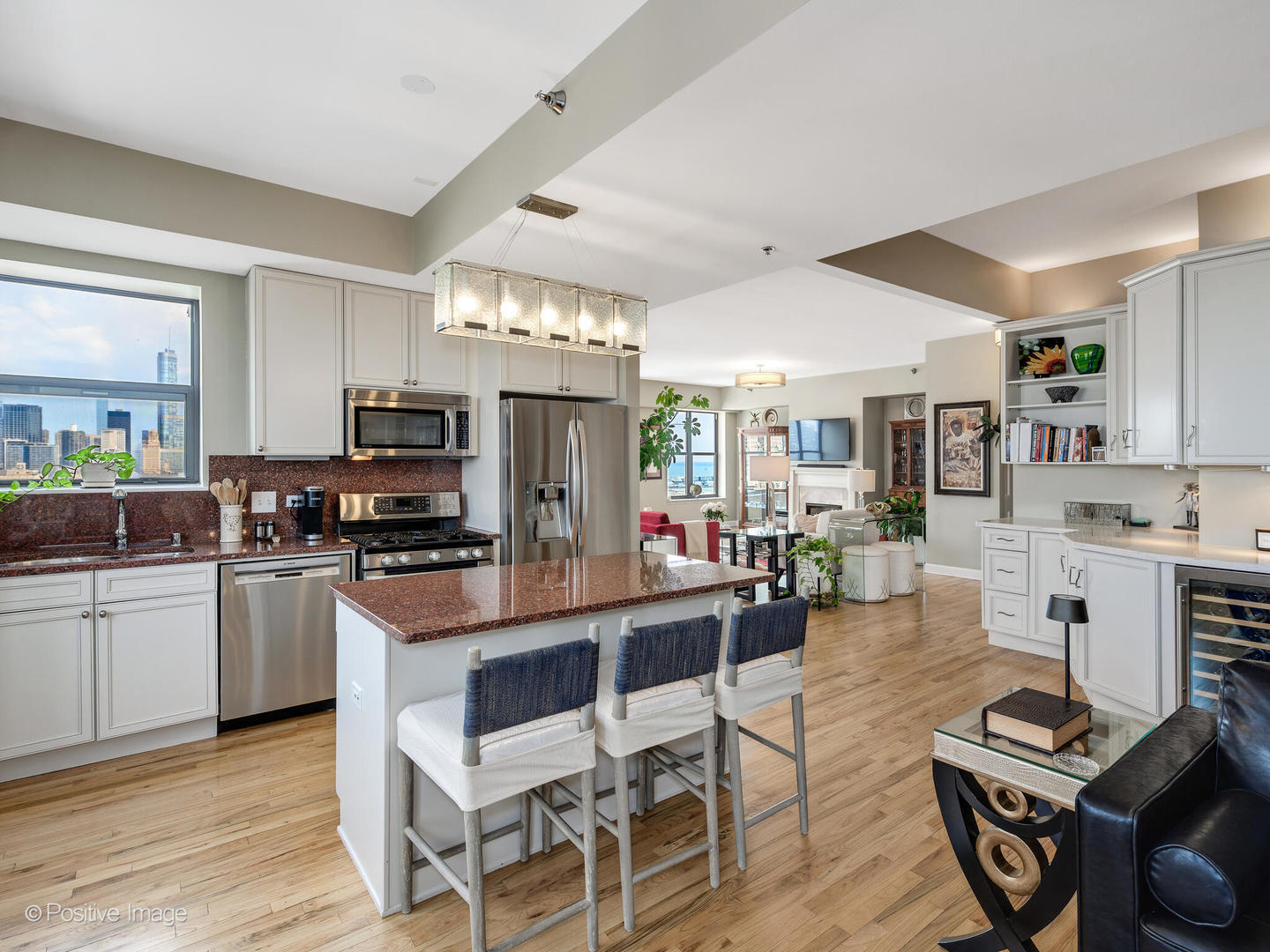 41 E 8TH Street Unit: 3305