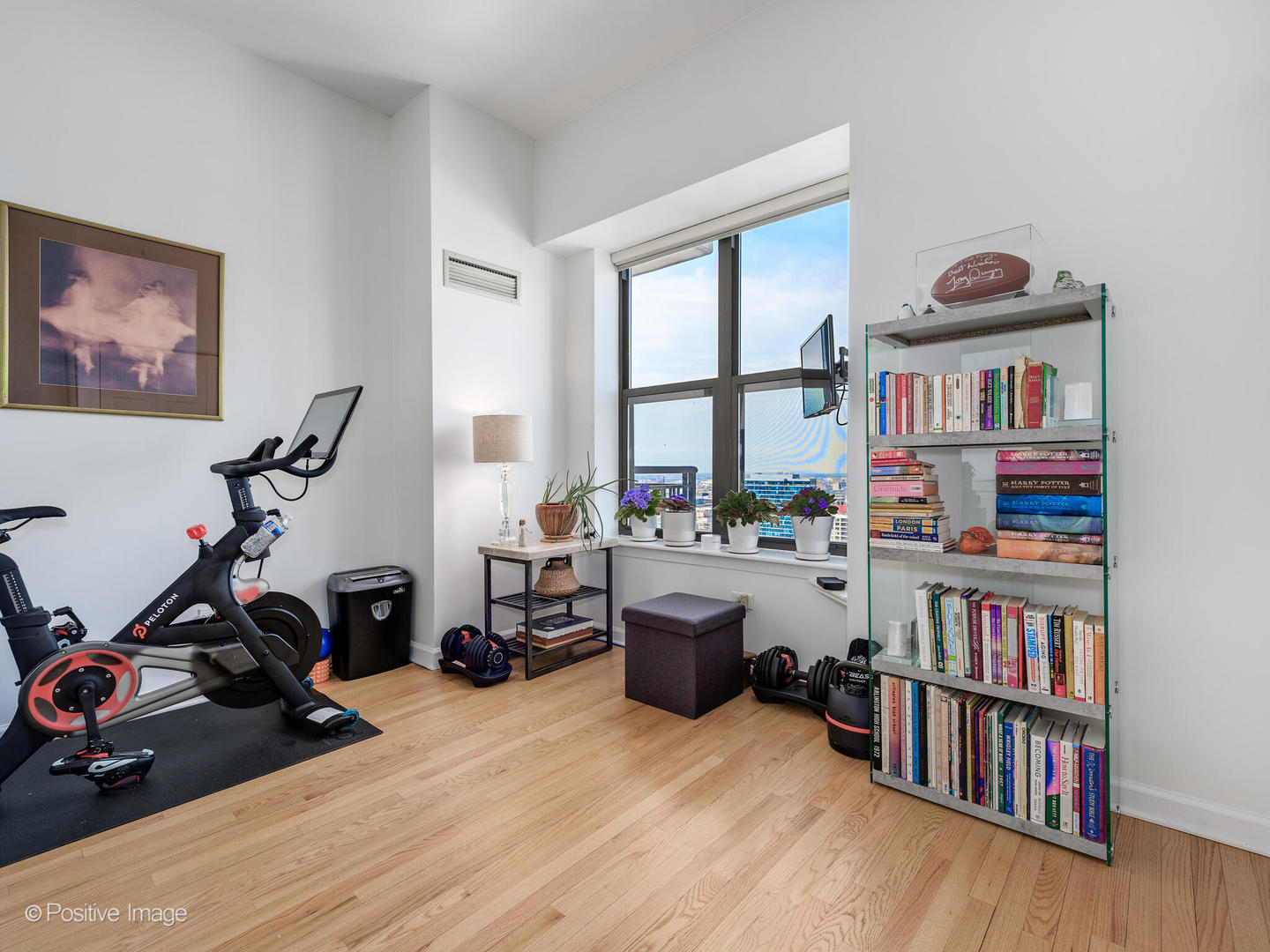 41 E 8TH Street Unit: 3305