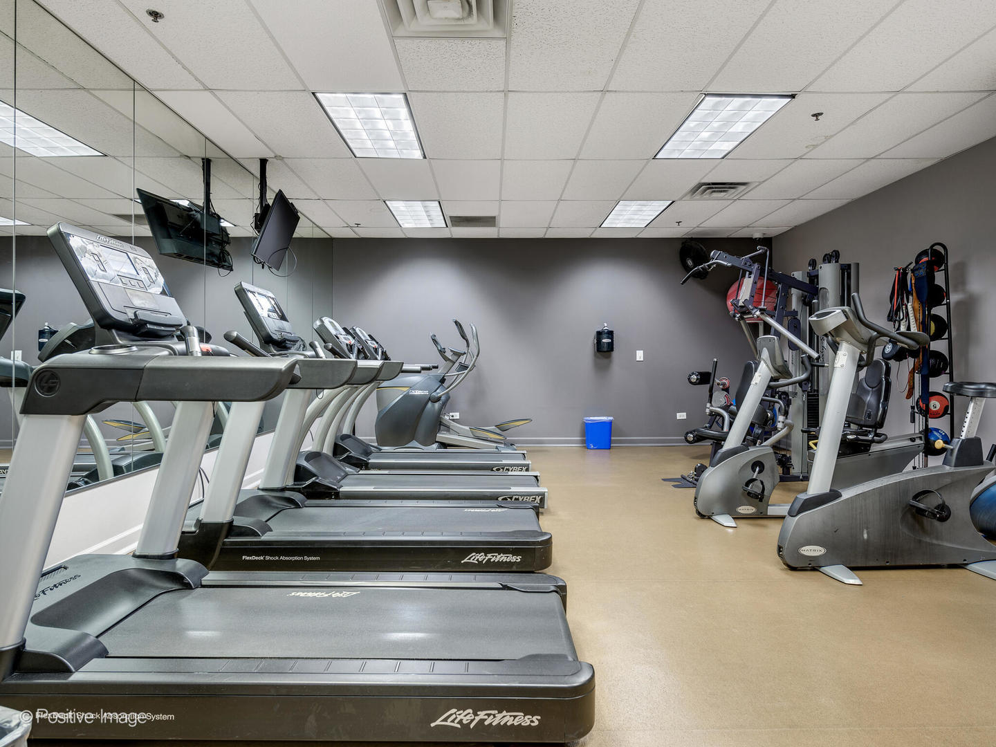 41 E 8TH Street Unit: 3305