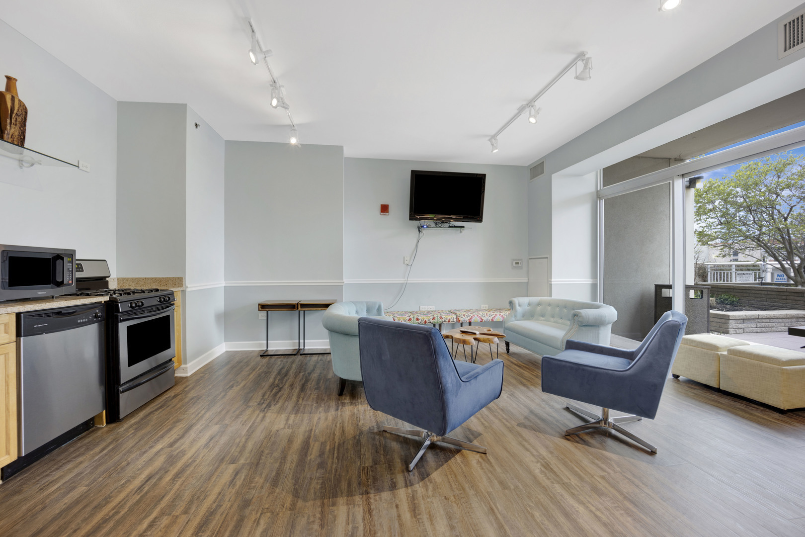 1400 S Michigan Avenue Unit: 801