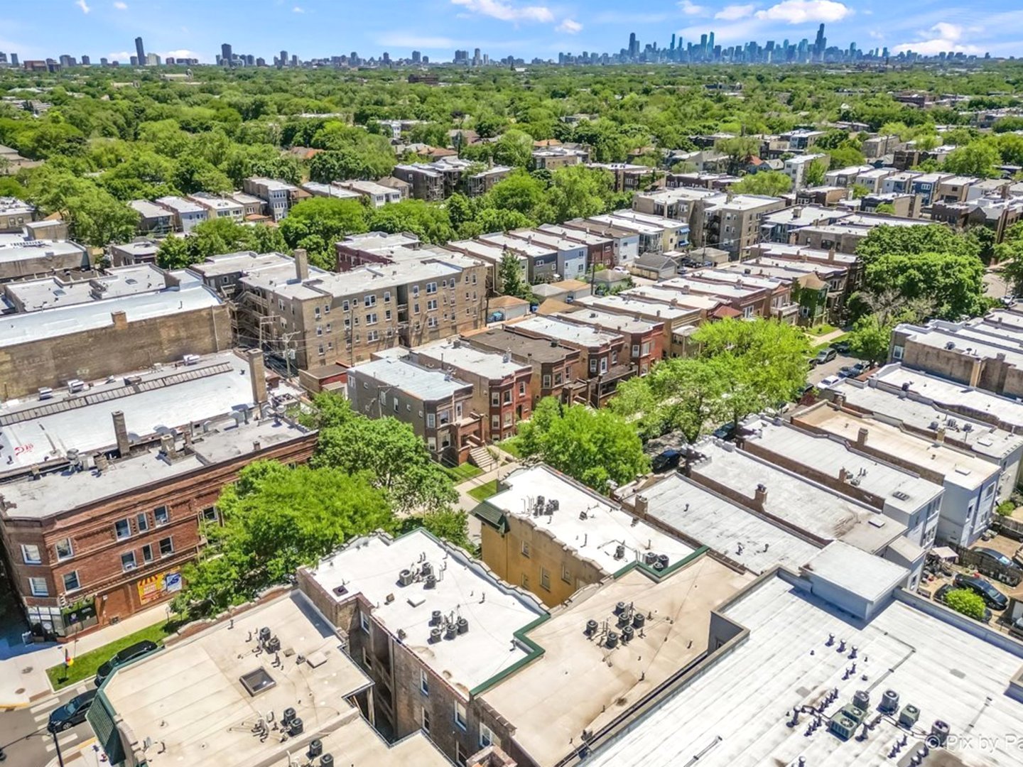 4754 N ALBANY Avenue Unit: 2