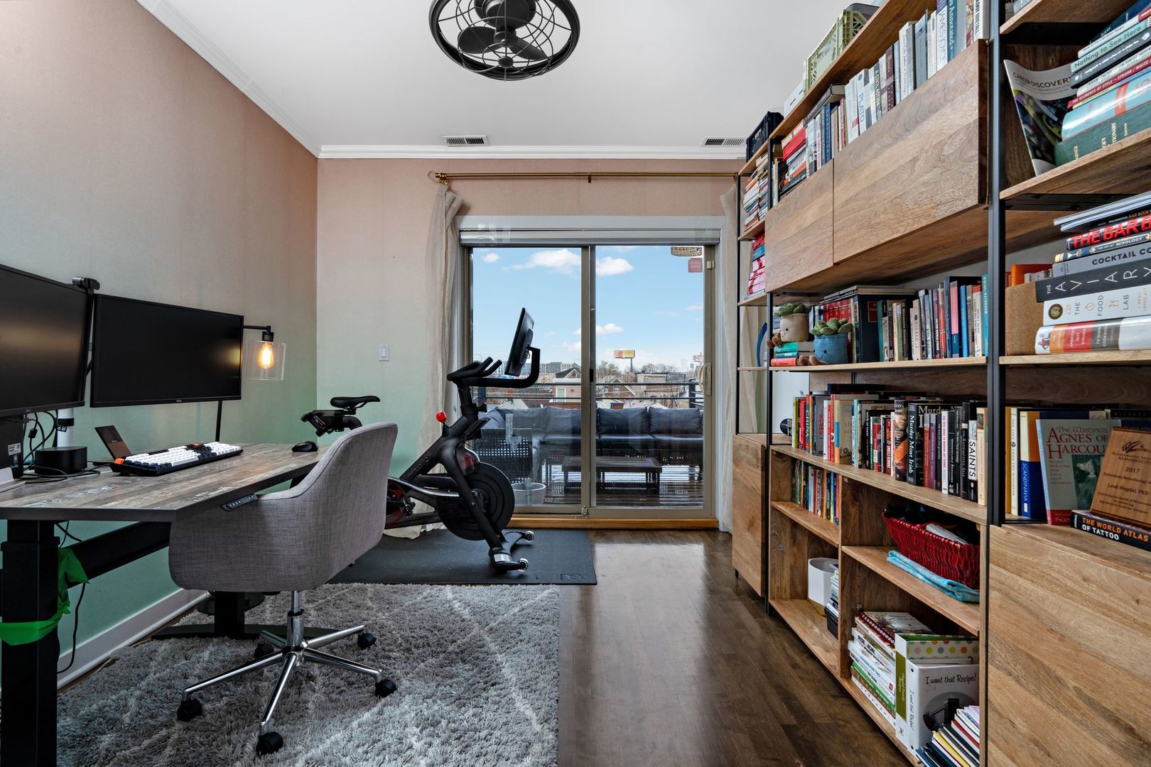 2119 N Damen Avenue Unit: 4